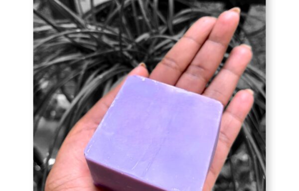 Soaps & Quirks| 🧼 Handcrafted Artisan Soaps & Skincare 🎁 Bespoke hampers Gallery 8