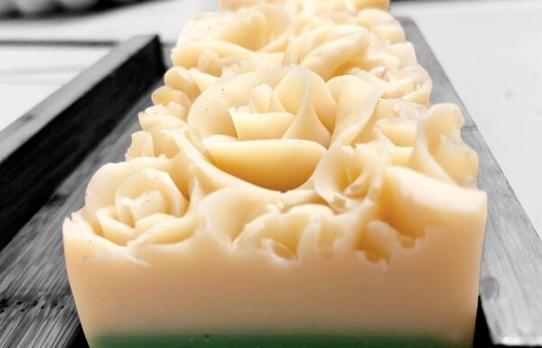 Soaps & Quirks| 🧼 Handcrafted Artisan Soaps & Skincare 🎁 Bespoke hampers Gallery 12
